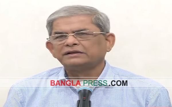 বেগম খালেদা জিয়ার এক হাত এক পা অবশ হয়ে গেছে : মির্জা ফখরুল ইসলাম