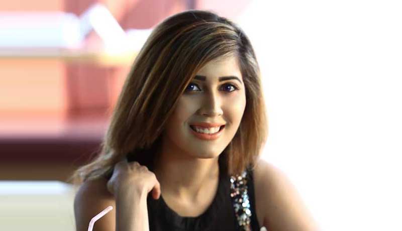 নায়লা নাঈমকে বাংলাদেশি সানি লিওন বলছে ভারতের গণমাধ্যম