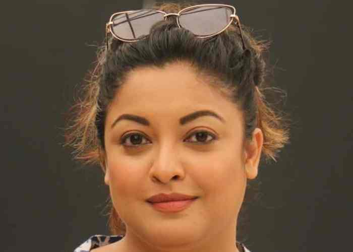 যৌন হেনেস্তার শিকার : নানা পাটেকরের বিরুদ্ধে মহিলা কমিশনের দ্বারস্থ তনুশ্রী