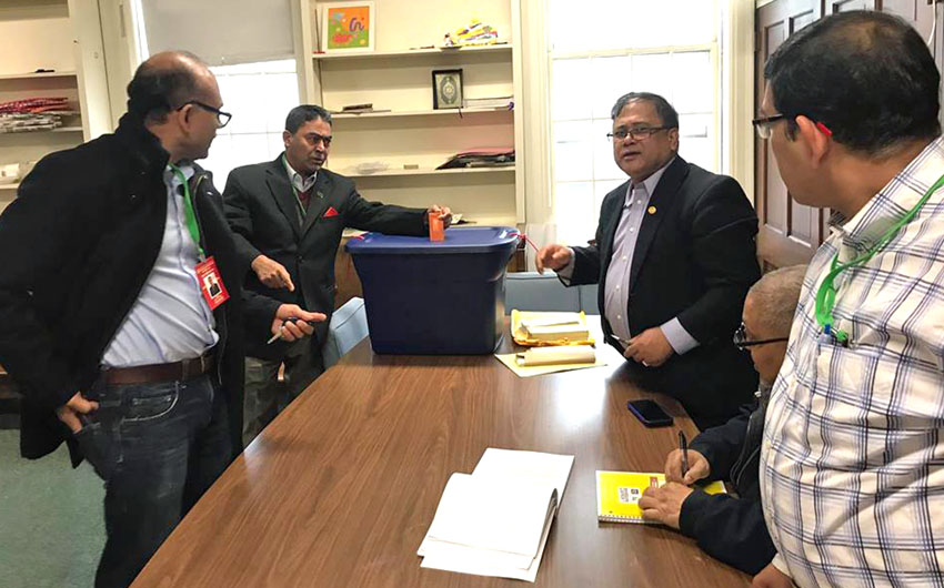 কানেকটিকাটে বাক নির্বাচন: দু’টি কেন্দ্রে নির্বাচনী আচরণবিধি লঙ্ঘনের অভিযোগ