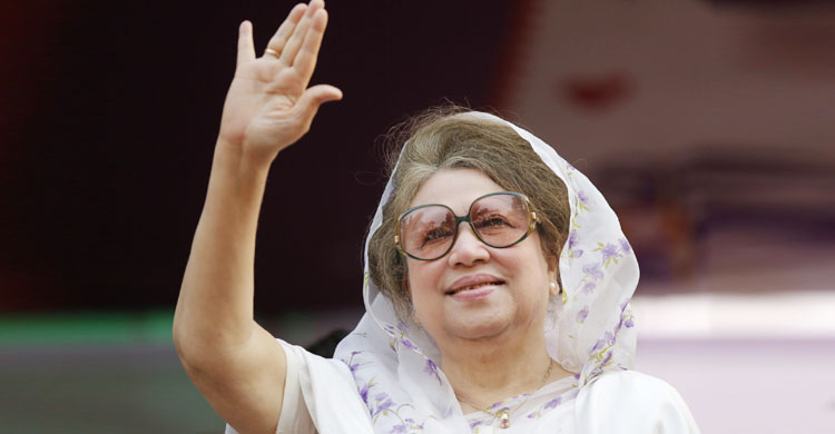 বগুড়া-৬ আসন থেকে মনোনয়ন তুলেছেন খালেদা জিয়া