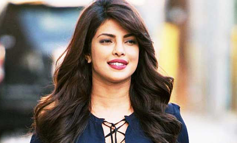 বিশ্বকে বদলে দেওয়া ২৫ নারীর তালিকায় প্রিয়াঙ্কা চোপড়া