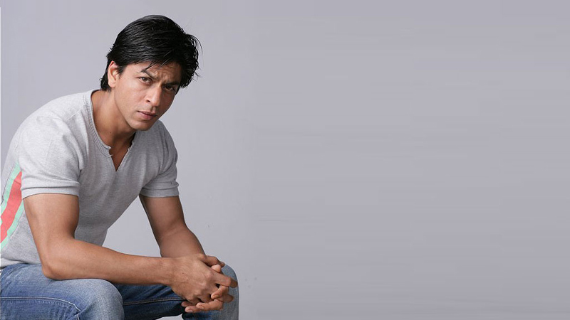শাহরুখ খানের শুটিং সেটে অগ্নিকান্ড