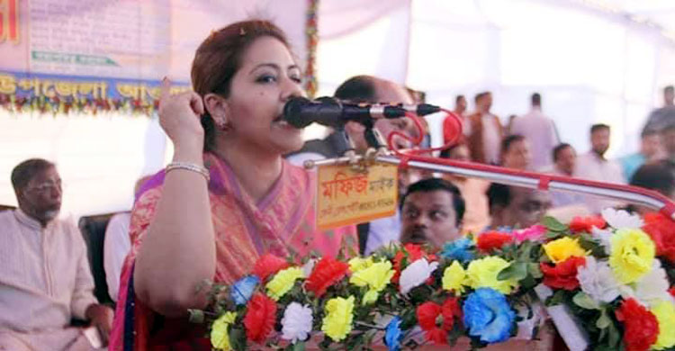 নির্বাচনী প্রচারণায় নেমেছেন অভিনেত্রী শমী কায়সার