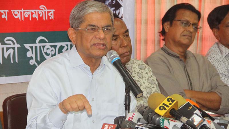 সবকিছু লেজেগোবরে করে ফেলেছে সরকার : মির্জা ফখরুল
