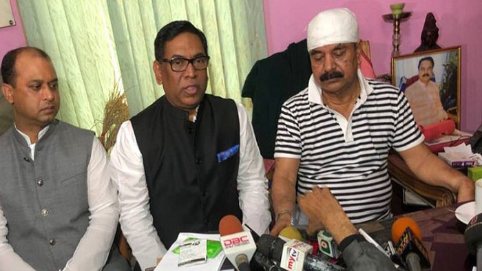 আহত বিএনপি নেতা গয়েশ্বরকে দেখতে গেলেন প্রতিমন্ত্রী নসরুল হামিদ