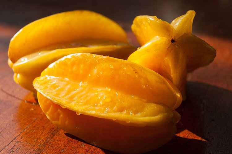কিডনিকে সুস্থ রাখতে কামরাঙ্গা থেকে দূরে থাকুন