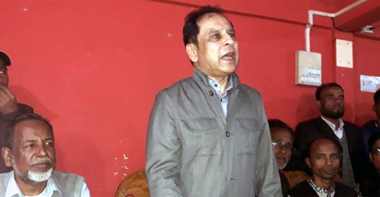 হবিগঞ্জে ঐক্যফ্রন্টের প্রার্থী ড. রেজা কিবরিয়ার বাড়িতে পুলিশের অভিযান