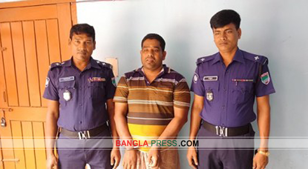 প্রবাসীর স্ত্রীকে ধর্ষনের অভিযোগে গার্মেন্টস ব্যবসায়ী কারাগারে