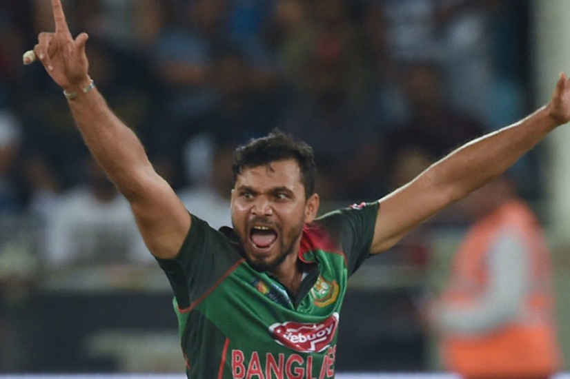 ২৬২ রানের লক্ষ্যে ব্যাট করছে বাংলাদেশ