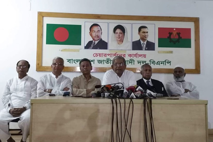 বিছানা থেকে উঠতে পারছেন না খালেদা জিয়া: মির্জা ফখরুল