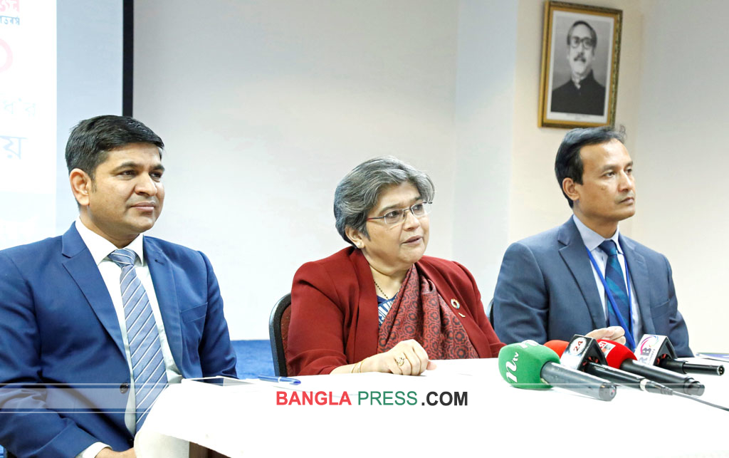 নিউ ইয়র্কে সাংবাদিকদের সাথে জাতিসংঘে বাংলাদেশের স্থায়ী প্রতিনিধির মতবিনিময়