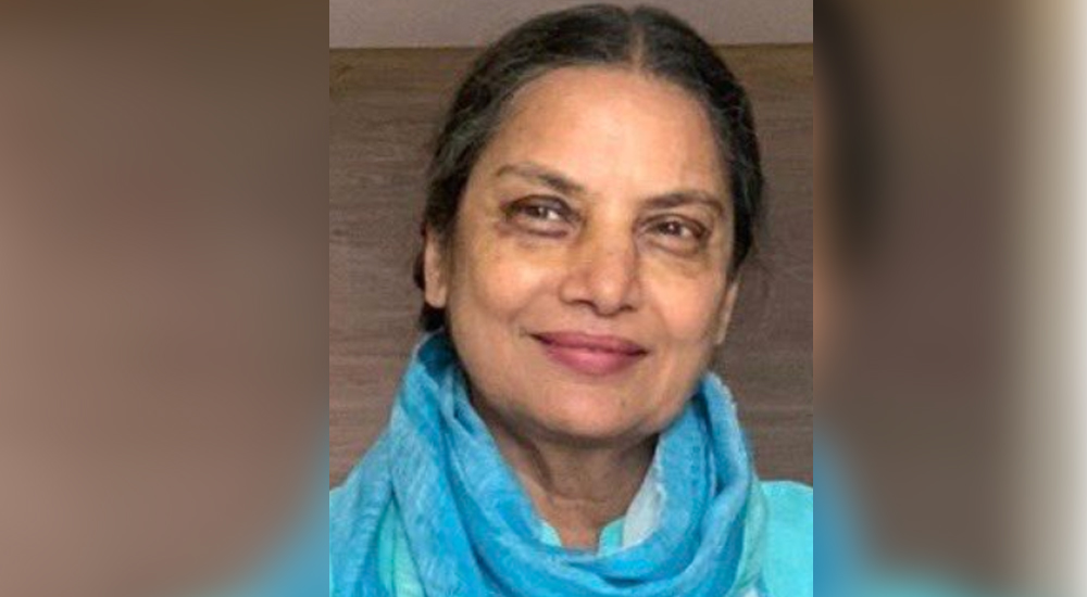 হাসপাতাল থেকে বাড়ি ফিরেছেন শাবানা আজমি