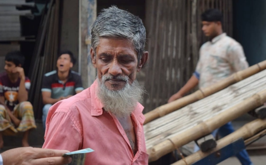 আমি করোনায় মরবো না, মরবো খিদায়