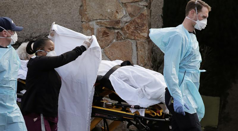 যুক্তরাষ্ট্রে একদিনে ১০৪৯ জনের মৃত্যু