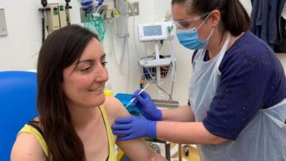 করোনার ভ্যাকসিন নেয়া ভলান্টিয়ার সুস্থ আছেন