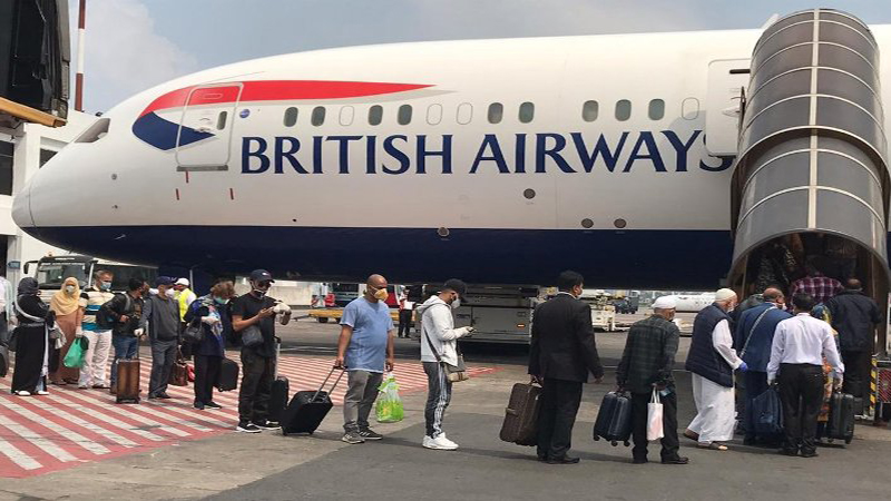 বিশেষ বিমানে ঢাকা ছাড়লেন আরও ১৬৮ ব্রিটিশ নাগরিক