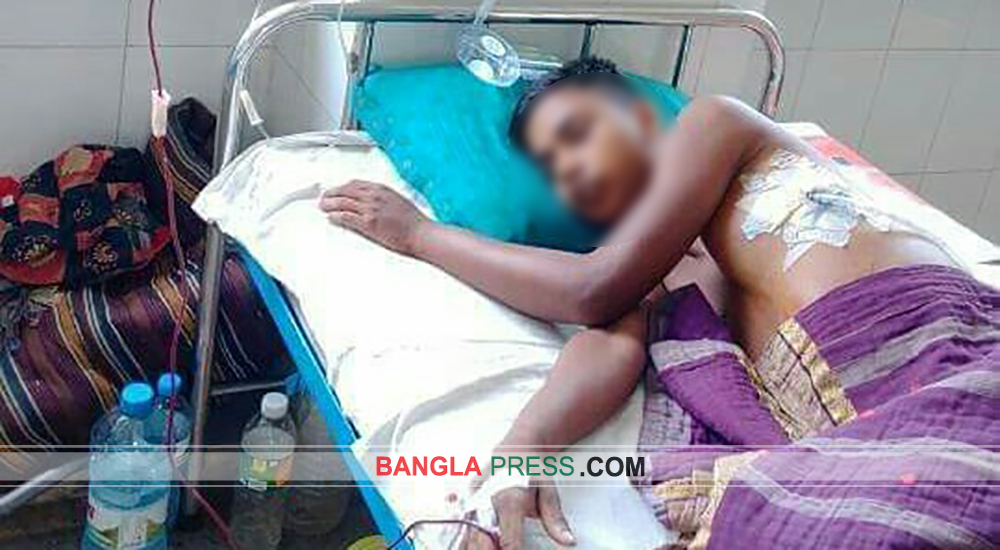 গৌরীপুরে ছুরিকাঘাতে স্কুল ছাত্র খুন