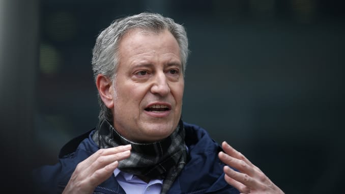 প্রতিদিন ৫ লাখ প্যাকেট হালাল খাবার দেবেন নিউইয়র্কের মেয়র