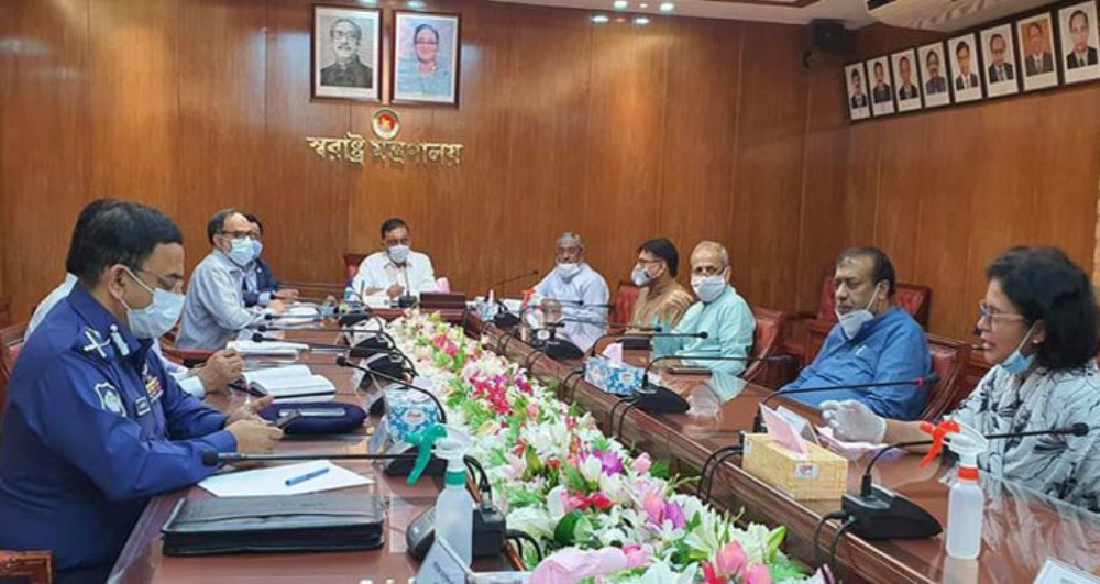 বাইরে থেকে কোনো পোশাক শ্রমিক ঢাকায় আসবে না : স্বরাষ্ট্রমন্ত্রী