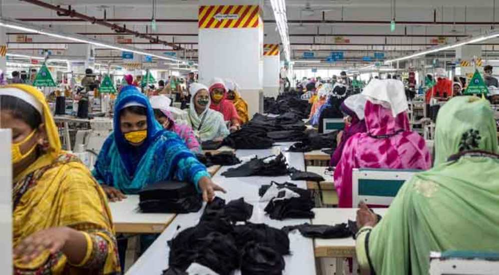 ‘পাকিস্তান-ভারত-চীন থেকে নিরাপদে বাংলাদেশের অর্থনীতি’