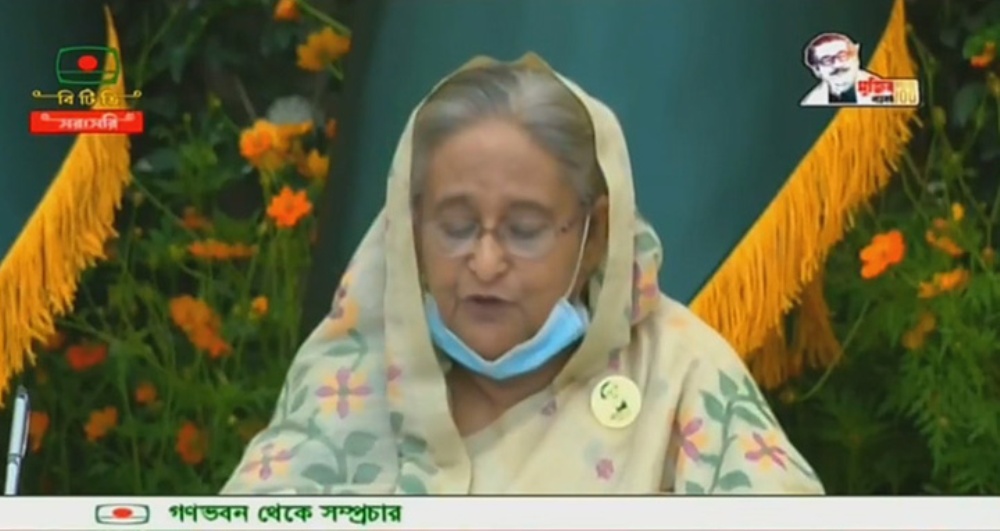 ১৫ মে পর্যন্ত ছুটি বাড়াতে চাচ্ছি : প্রধানমন্ত্রী