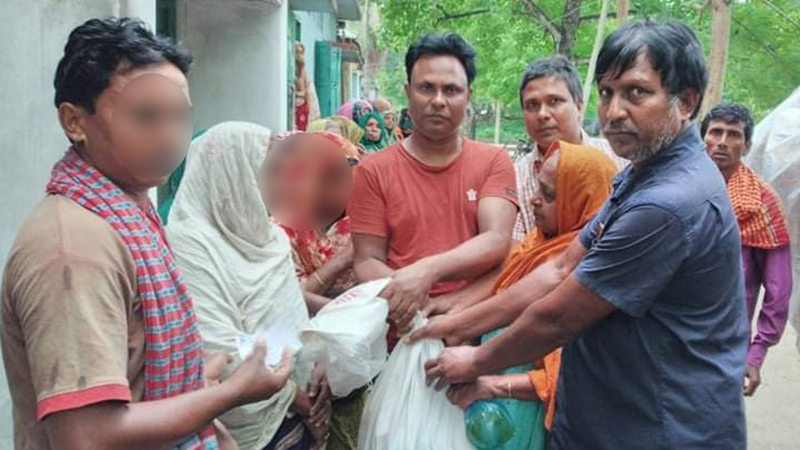 গাংনীতে মরহুম মতিউর রহমান ফাউন্ডেশনের উদ্যোগে ত্রাণ বিতরণ