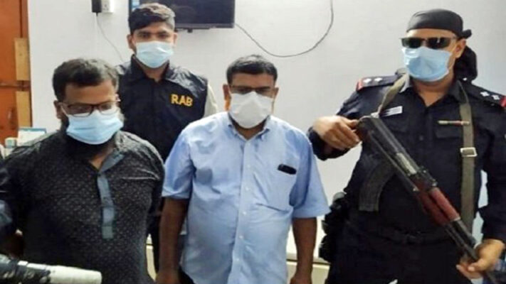 ঢাকায় তৃতীয় শ্রেণি পাস ডেন্টাল সার্জন গ্রেফতার!