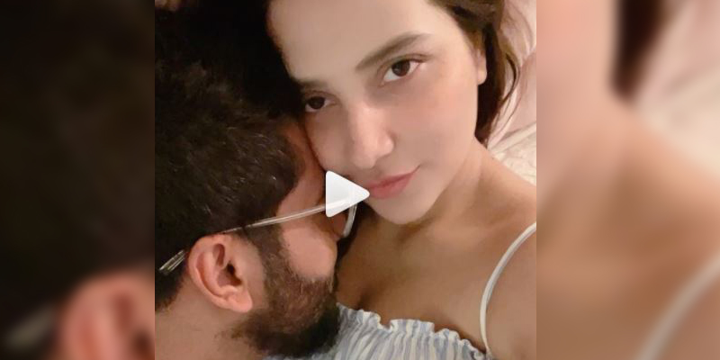 ভালবাসা দিবসে রাজ-শুভশ্রীর ঘনিষ্ঠ মুহূর্তের ভিডিও পোস্ট (ভিডিওসহ)