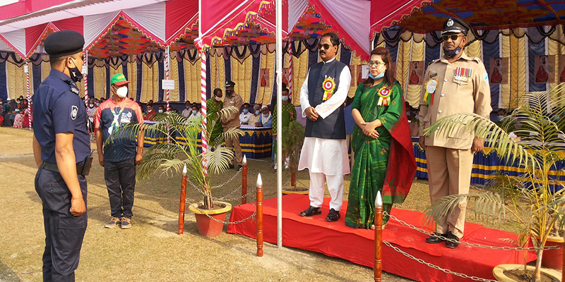 ডোমারে যথাযথ মর্যাদায় মহান স্বাধীনতা ও জাতীয় দিবস পালিত