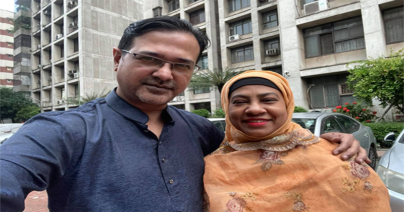 দাম্পত্য জীবনের ৩০ বছর নিয়ে আসিফের ফেসবুক স্ট্যাটাস