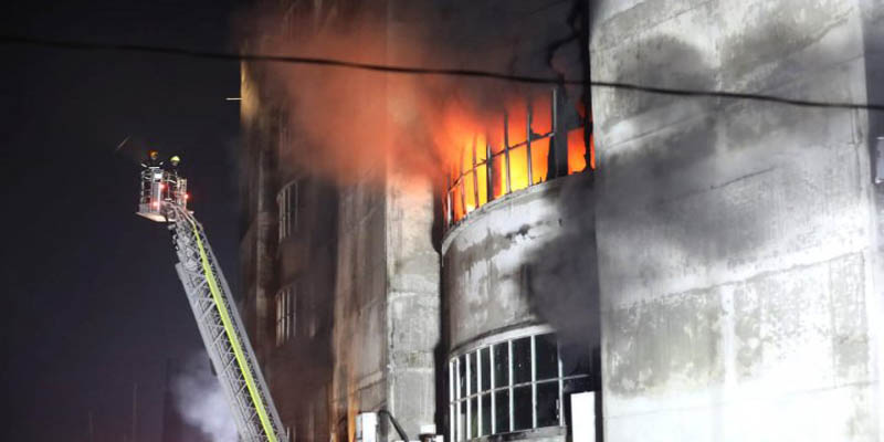 রূপগঞ্জে সেজান জুস কারখানায় ভয়াবহ অগ্নিকাণ্ডে নিহত ৪,আহত ২৫