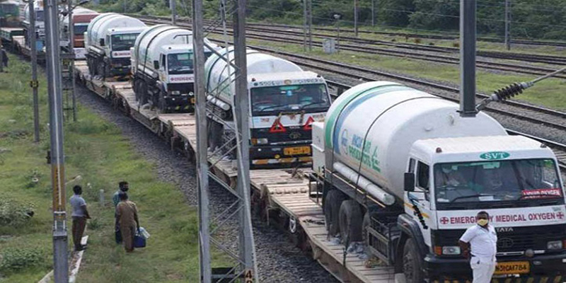 ‘অক্সিজেন এক্সপ্রেস’ এ দেশে পৌঁছেছে আরও ৪৩১ টন অক্সিজেন