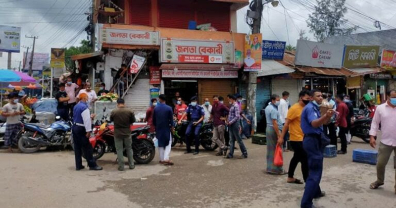 লক্ষ্মীপুরে পুলিশের অভিযানে ১৫ মামলা : ২ লক্ষ টাকা জরিমানা
