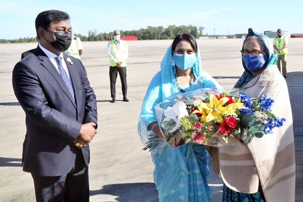 ওয়াশিংটন ডিসিতে পৌঁছেছেন প্রধানমন্ত্রী