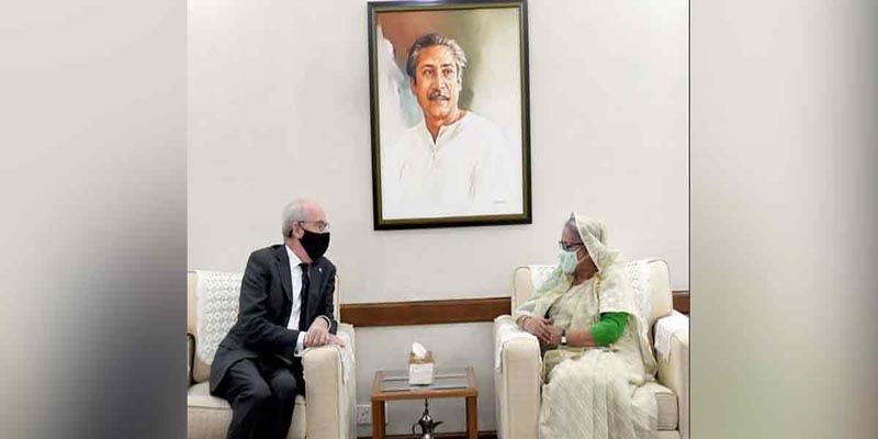 রোহিঙ্গারা ‘বোঝা’ হয়ে দাঁড়িয়েছে: প্রধানমন্ত্রী