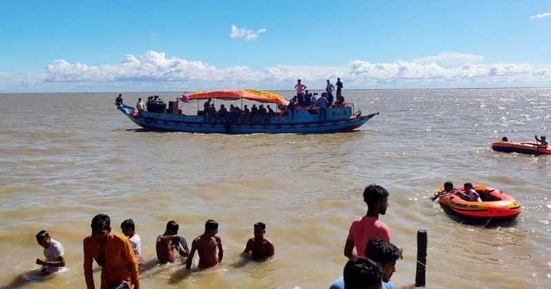 লক্ষ্মীপুরে আলতাফ মাস্টার ঘাট যেনো মিনি কক্সবাজার