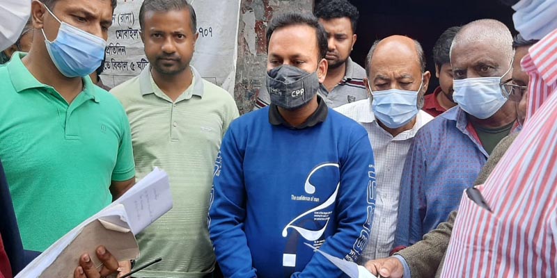 নোয়াখালীতে কালোবাজারে ওএমএসের চাল-আটা বিক্রি করায় অর্থদন্ড