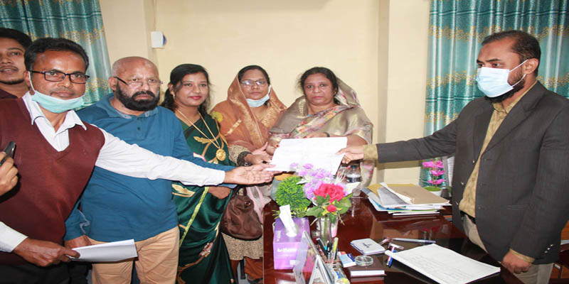 ডোমারে ইউপি নির্বাচনে মনোনয়ন পত্র দাখিল করেন আ. লীগ প্রার্থী জেবা