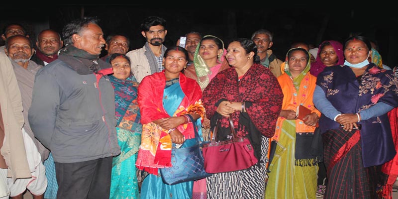 ডোমারে প্রথম নারীপ্রার্থী নৌকার মনোনয়ন পেলেন শিক্ষিকা জেবুন্নেছা