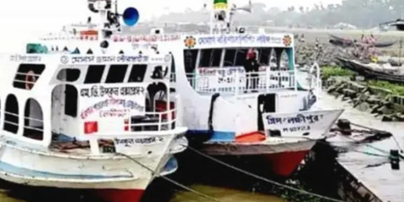 লক্ষ্মীপুর ভোলার নৌপথে অতিরিক্ত ভাড়া আদায়ের অভিযোগ