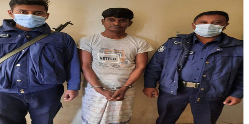 সেনবাগে পুলিশের উপর হামলা করে আসামি ছিনতাই