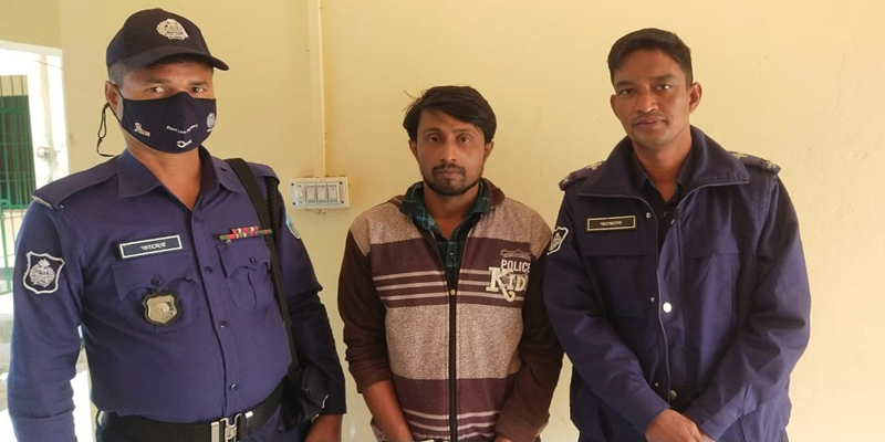 ভোট দিতে যাওয়ার পথে গৃহবধূকে ধর্ষণ, গ্রেফতার ১