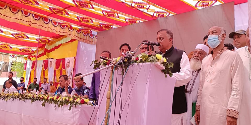 যারা ইতিহাসকে ধামাচাপাও বিকৃতি করতে চায়, তারা কখনও ক্ষমা পাবে না -স্বরাষ্ট্রমন্ত্রী
