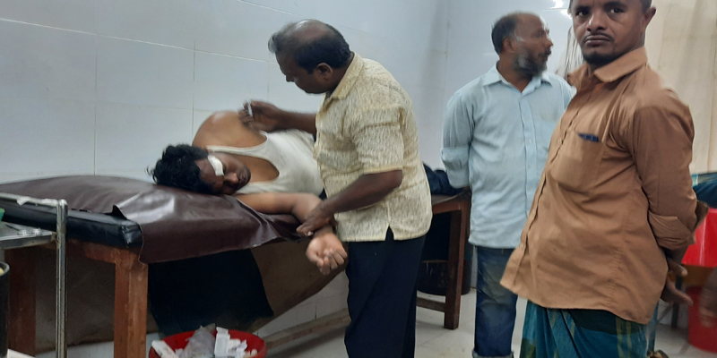 কোম্পানীগঞ্জে অবৈধ ভূমি উচ্ছেদ অভিযানে হামলা,আহত ৩