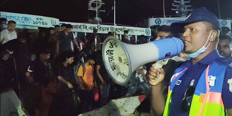 শিমুলিয়া-বাংলাবাজার নৌরুটে লঞ্চ চলাচল বন্ধ