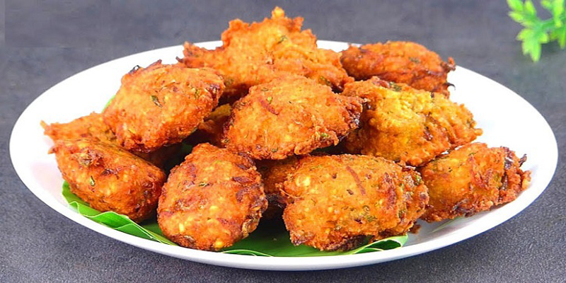 ইফতারের জন্য মুচমুচে পেঁয়াজুর রেসিপি
