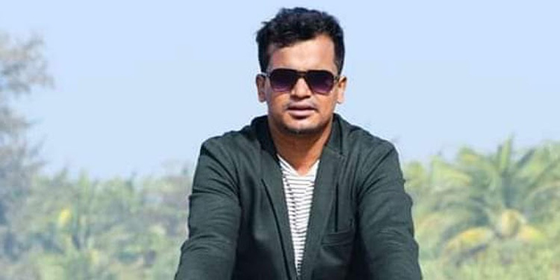 লক্ষ্মীপুরে ফেসবুকে স্ট্যাটাস দিয়ে যুবকের আত্মহত্যা