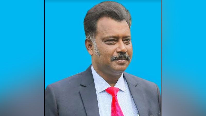 বোয়ালমারীর শ্রেষ্ঠ অধ্যক্ষ লিয়াকত হোসেন লিটন