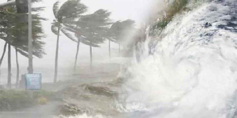 ক্রমশ শক্তিশালী হচ্ছে ঘূর্ণিঝড় ‘অশনি’